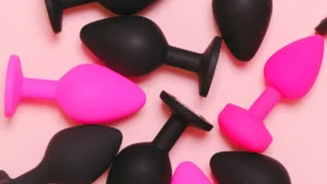 Butt Plug Dildos or Traditional Dildos Which Is Right for You