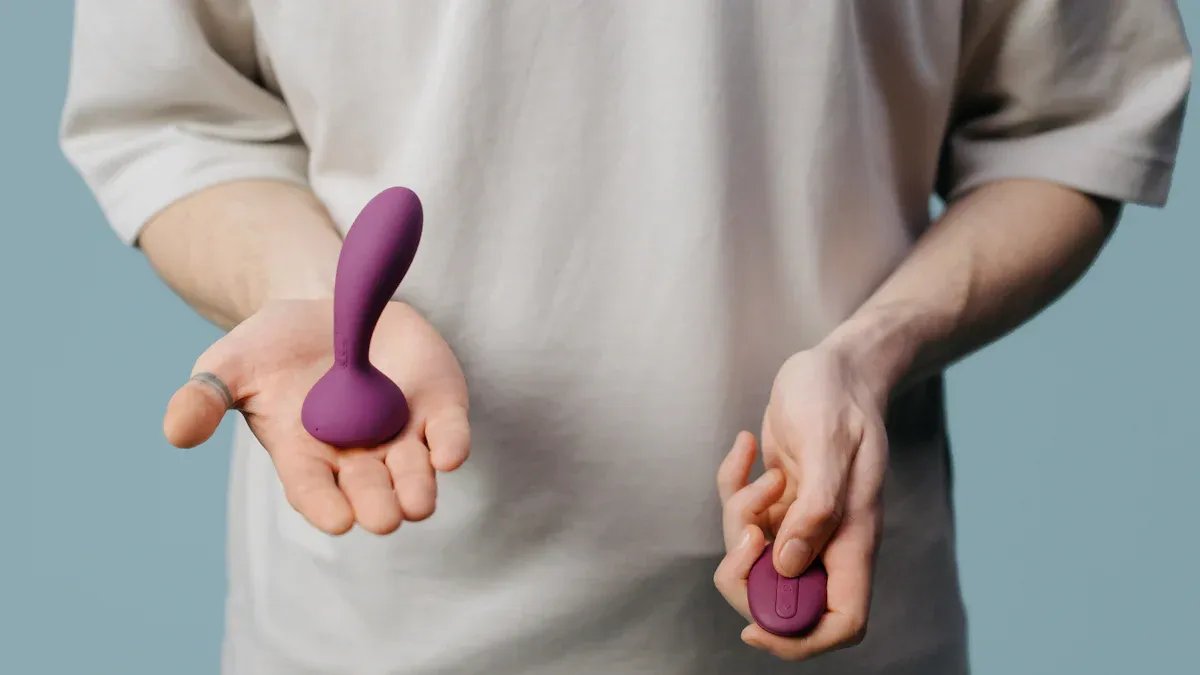 What Is an Inflatable Dildo?