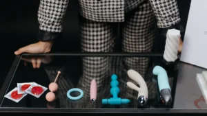 Top Clear Dildos Reviewed for Pleasure and Safety in 2025